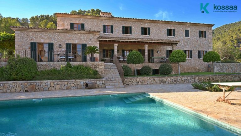 VILLA EXCLUSIVA EN MALLORCA: ELEGANCIA RURAL CON VISTA AL VALLE Y AL MAR 1